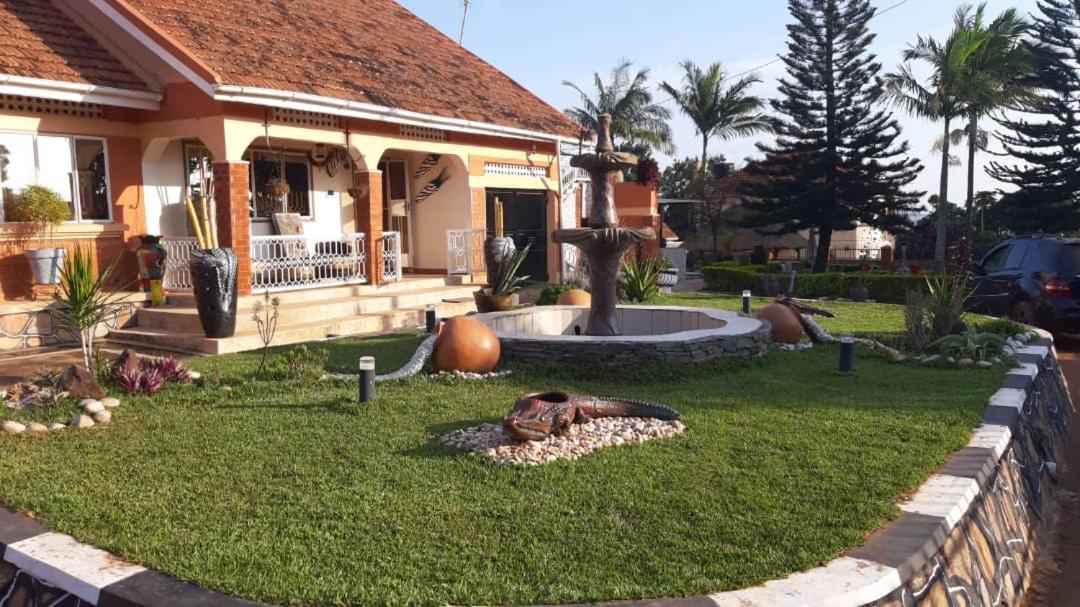 Lake Victoria Country Home Entebbe Exterior photo