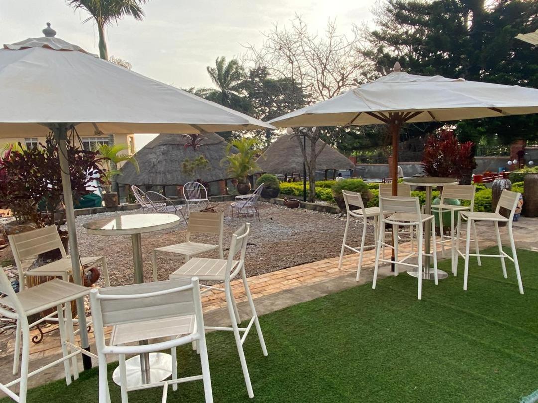 Lake Victoria Country Home Entebbe Exterior photo